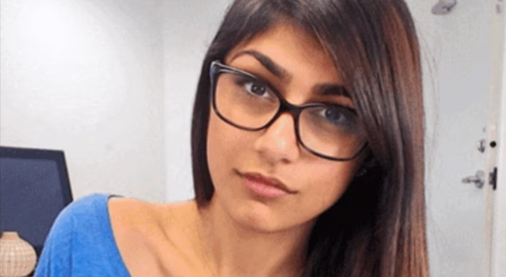 Mia Khalifa: Age, Height, Net Worth, Wiki and Bio